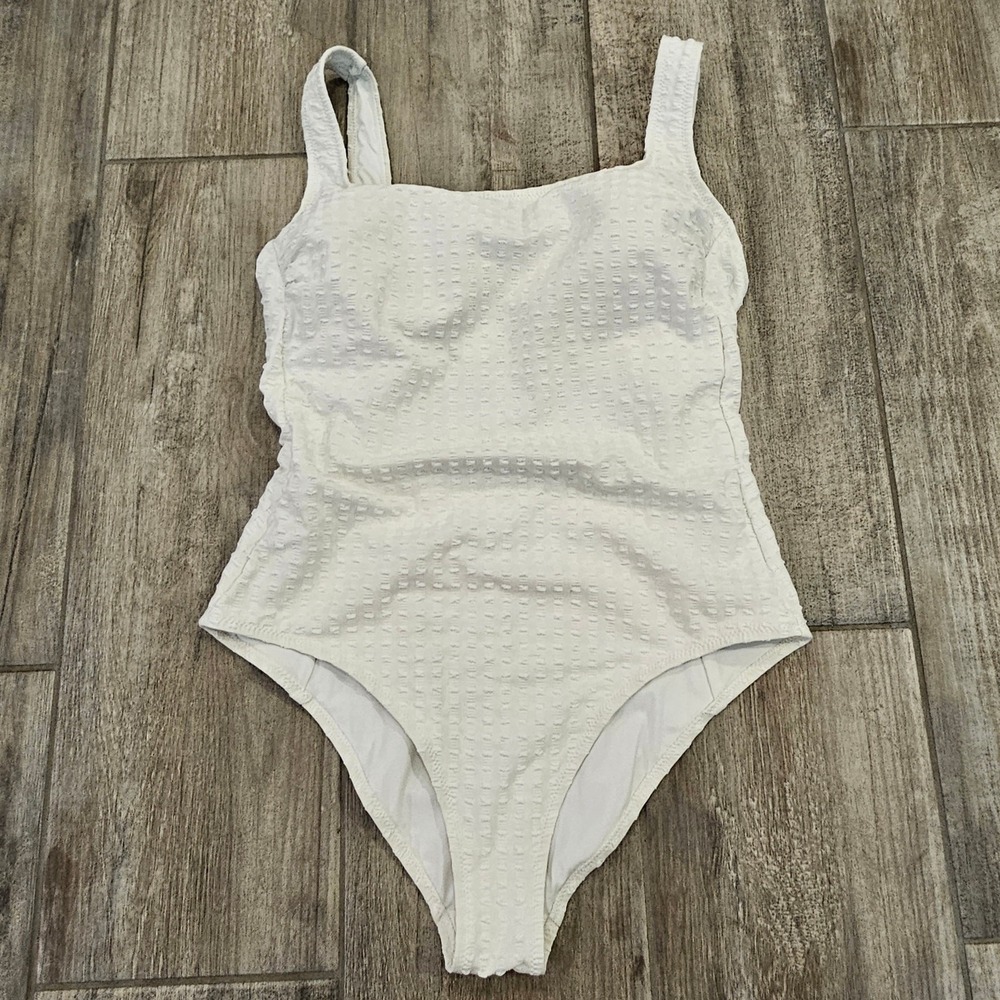 Evarae Cora Swimsuit Women's M White Textured One Piece Square‎ Neck Minimalist